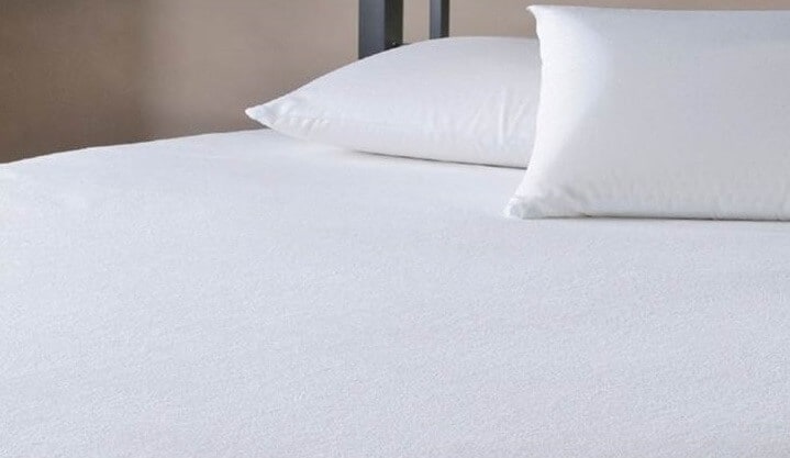 EcoLinen Bamboo Cotton Waterproof Mattress Protector: eco-friendly, hypoallergenic, breathable, and ultra-soft. Protects all bed sizes with superior comfort and durability.